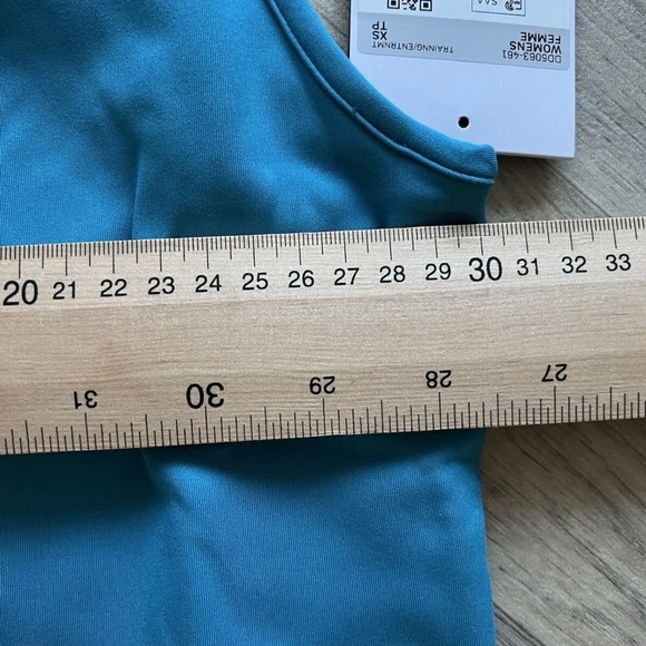 Nike gym top women’s size 8 blue colour - Picture 5 of 10